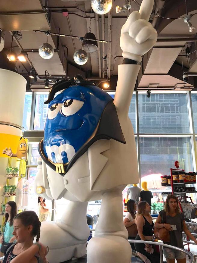 38720623_296809991080450_4887022962886049792_n